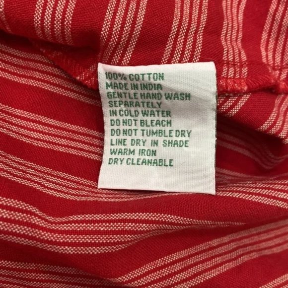 Red Strapless Wrap Design Dress - Picture 6 of 6